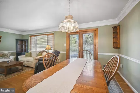 15317 Aylesbury St, Silver Spring, MD 20905 photo 9