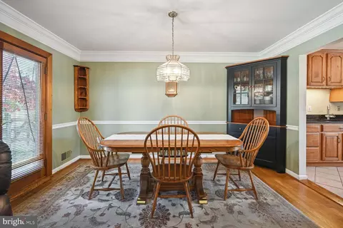 15317 Aylesbury St, Silver Spring, MD 20905 photo 10