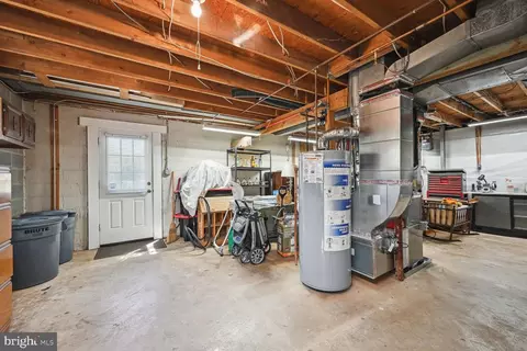 15317 Aylesbury St, Silver Spring, MD 20905 photo 31