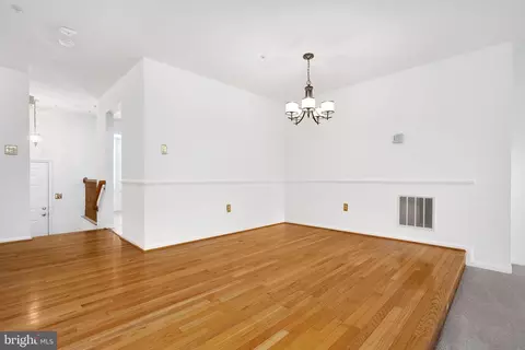 18507 Clovercrest Cir, Olney, MD 20832 photo 14