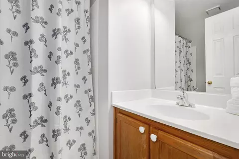 18507 Clovercrest Cir, Olney, MD 20832 photo 29