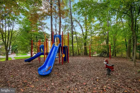 18507 Clovercrest Cir, Olney, MD 20832 photo 44