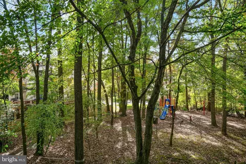18507 Clovercrest Cir, Olney, MD 20832 photo 40