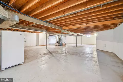 1921 Mayflower Dr, Silver Spring, MD 20905 photo 24