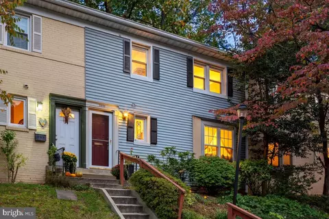 8539 Bradford Rd #9-6, Silver Spring, MD 20901