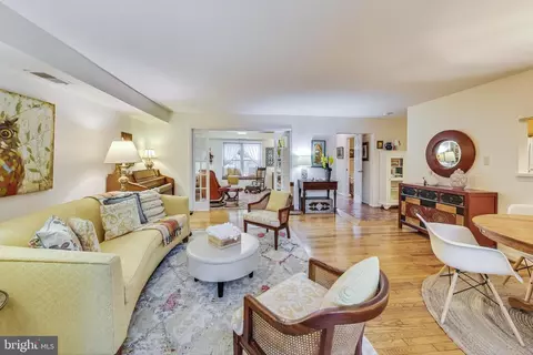 8539 Bradford Rd #9-6, Silver Spring, MD 20901 photo 9