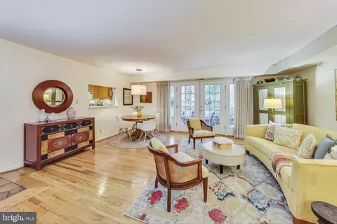 8539 Bradford Rd #9-6, Silver Spring, MD 20901 photo 7