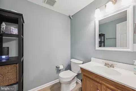 9112 Paddock Ln, Potomac, MD 20854 photo 22