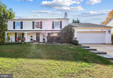 9112 Paddock Ln, Potomac, MD 20854
