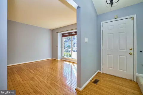1432 Casino Cir, Silver Spring, MD 20906 photo 9