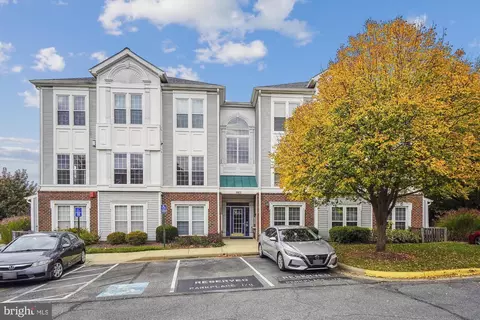 9801 Feathertree Ter #104, Montgomery Village, MD 20886