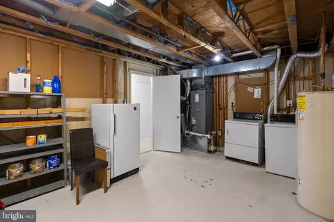 1405 Casino Cir, Silver Spring, MD 20906 photo 35