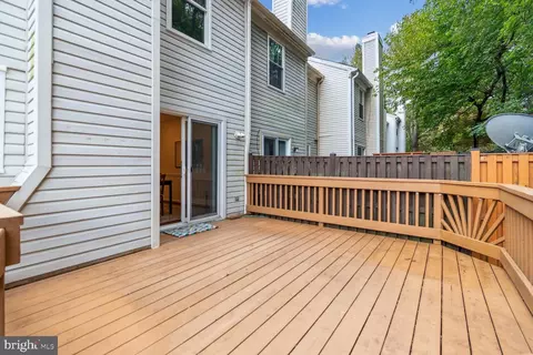 2226 Wimbledon Cir, Silver Spring, MD 20906 photo 16