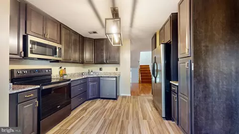 24 Dawn View Ct, Silver Spring, MD 20904 photo 8