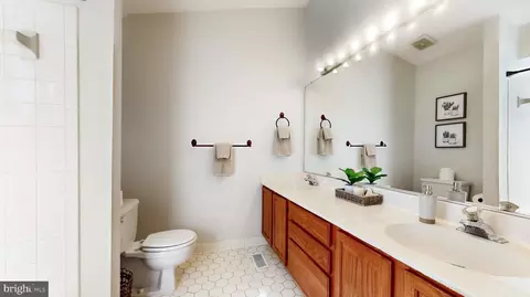 24 Dawn View Ct, Silver Spring, MD 20904 photo 16