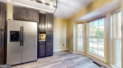 24 Dawn View Ct, Silver Spring, MD 20904 photo 11