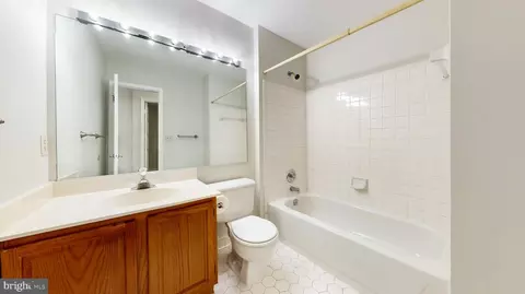 24 Dawn View Ct, Silver Spring, MD 20904 photo 21