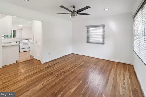 4415 Garrett Park Rd, Silver Spring, MD 20906 photo 6