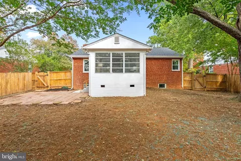 10612 Dunkirk Dr, Silver Spring, MD 20902 photo 37