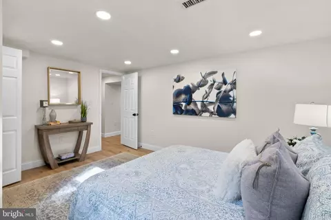 10612 Dunkirk Dr, Silver Spring, MD 20902 photo 23
