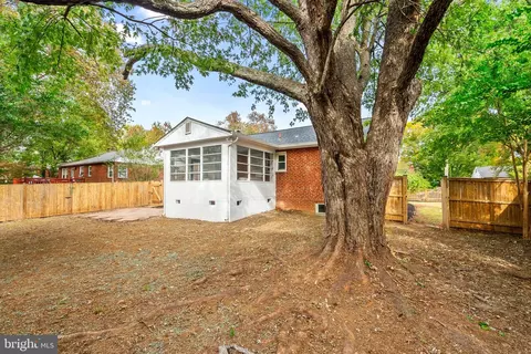 10612 Dunkirk Dr, Silver Spring, MD 20902 photo 36