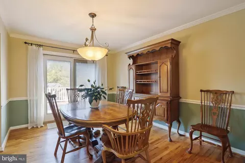 2405 Briggs Chaney Rd, Silver Spring, MD 20905 photo 11