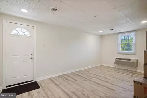 2405 Briggs Chaney Rd, Silver Spring, MD 20905 photo 28