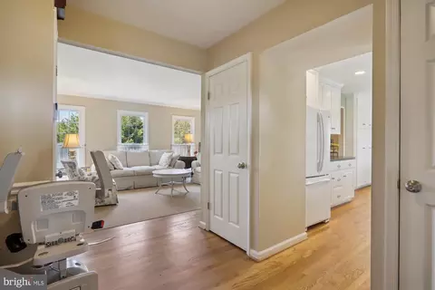 2405 Briggs Chaney Rd, Silver Spring, MD 20905 photo 12