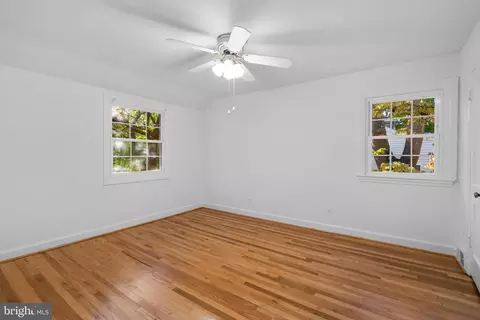 10017 Brookmoor Dr, Silver Spring, MD 20901 photo 21