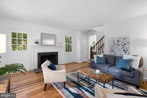10017 Brookmoor Dr, Silver Spring, MD 20901 photo 6