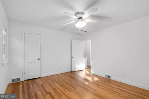 10017 Brookmoor Dr, Silver Spring, MD 20901 photo 22