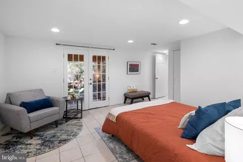 10017 Brookmoor Dr, Silver Spring, MD 20901 photo 35