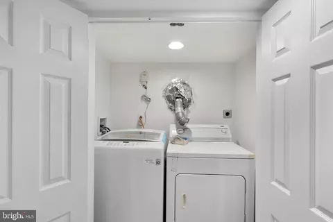 10017 Brookmoor Dr, Silver Spring, MD 20901 photo 38