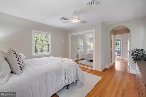 1209 Noyes Dr, Silver Spring, MD 20910 photo 34