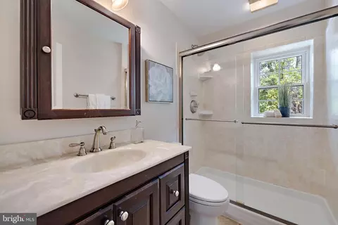 1209 Noyes Dr, Silver Spring, MD 20910 photo 36
