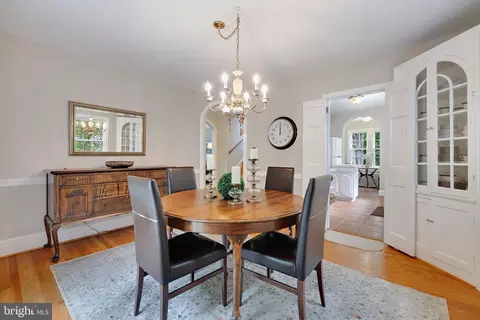 1209 Noyes Dr, Silver Spring, MD 20910 photo 13