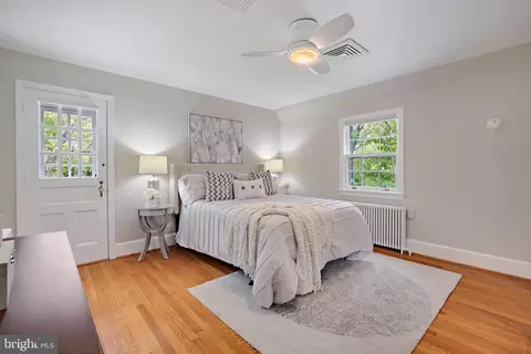 1209 Noyes Dr, Silver Spring, MD 20910 photo 33