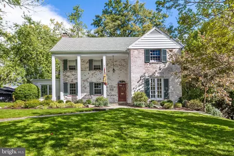1209 Noyes Dr, Silver Spring, MD 20910