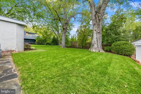 1209 Noyes Dr, Silver Spring, MD 20910 photo 47