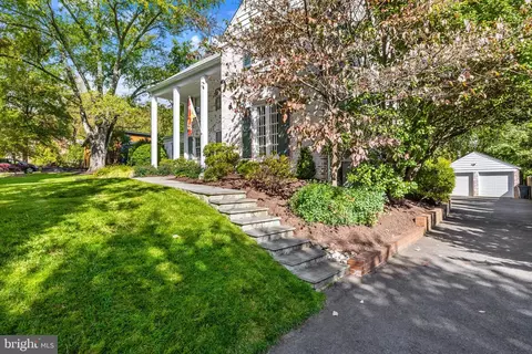 1209 Noyes Dr, Silver Spring, MD 20910 photo 4