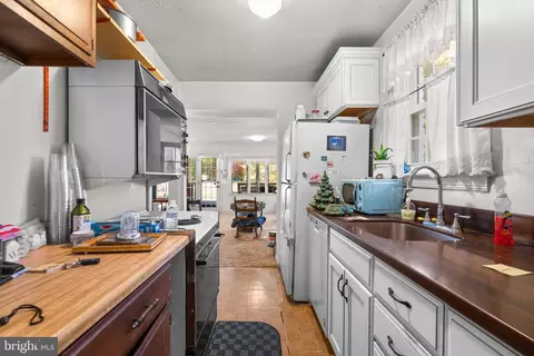 14350 Cape May Rd, Silver Spring, MD 20904 photo 14