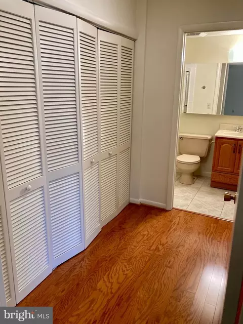 3378 Chiswick Ct #52-1E, Silver Spring, MD 20906 photo 14