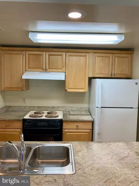 3378 Chiswick Ct #52-1E, Silver Spring, MD 20906 photo 5