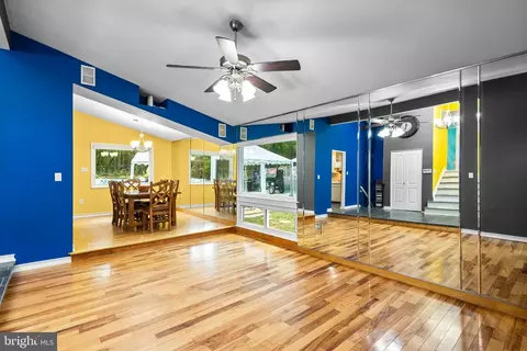 14800 Fireside Dr, Silver Spring, MD 20905 photo 10