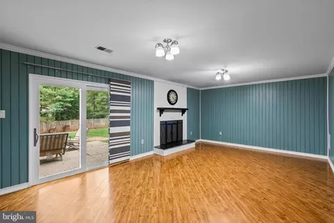 14800 Fireside Dr, Silver Spring, MD 20905 photo 33
