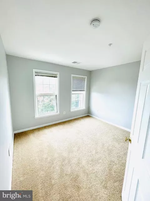9 White Oak Vista Ct, Silver Spring, MD 20904 photo 14