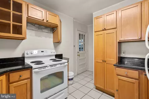 502 Lanark Way, Silver Spring, MD 20901 photo 9
