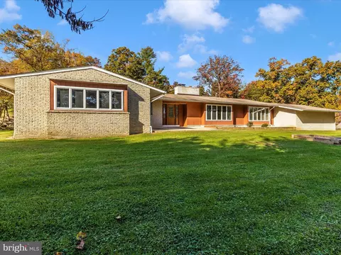 23420 Shiloh Church Rd, Boyds, MD 20841