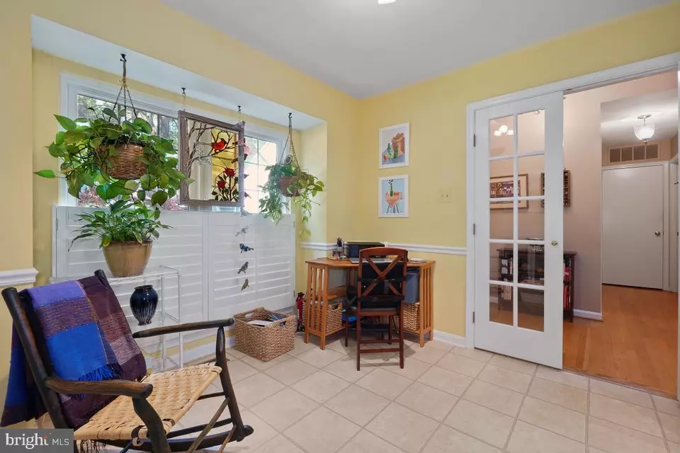  1575 Hugo Cir, Silver Spring, MD 20906 photo 5