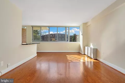 Living - 1220 Blair Mill Rd #203, Silver Spring, MD 20910 photo 3 of 6